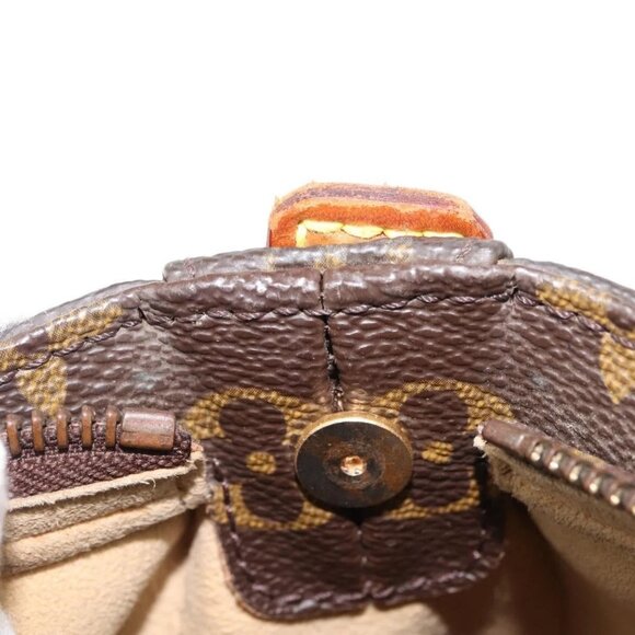 LOUIS VUITTON Monogram Looping MM Shoulder Bag - Picture 12 of 16